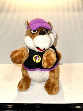 Buc-ee's Plush New with Tag Beaver Mascot with Purple Hat and Black Vest